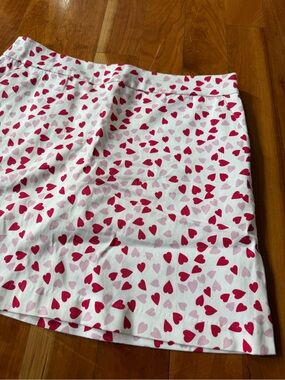 NWT Haute Shot Golf women’s skirt with hearts and pockets size 8